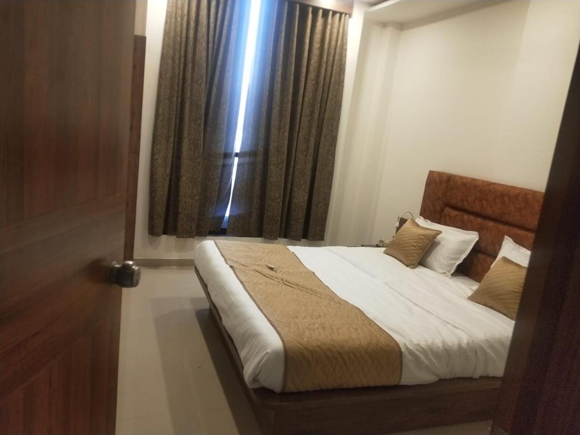 Hotel Sai Krupa Ahmedabad Exterior foto